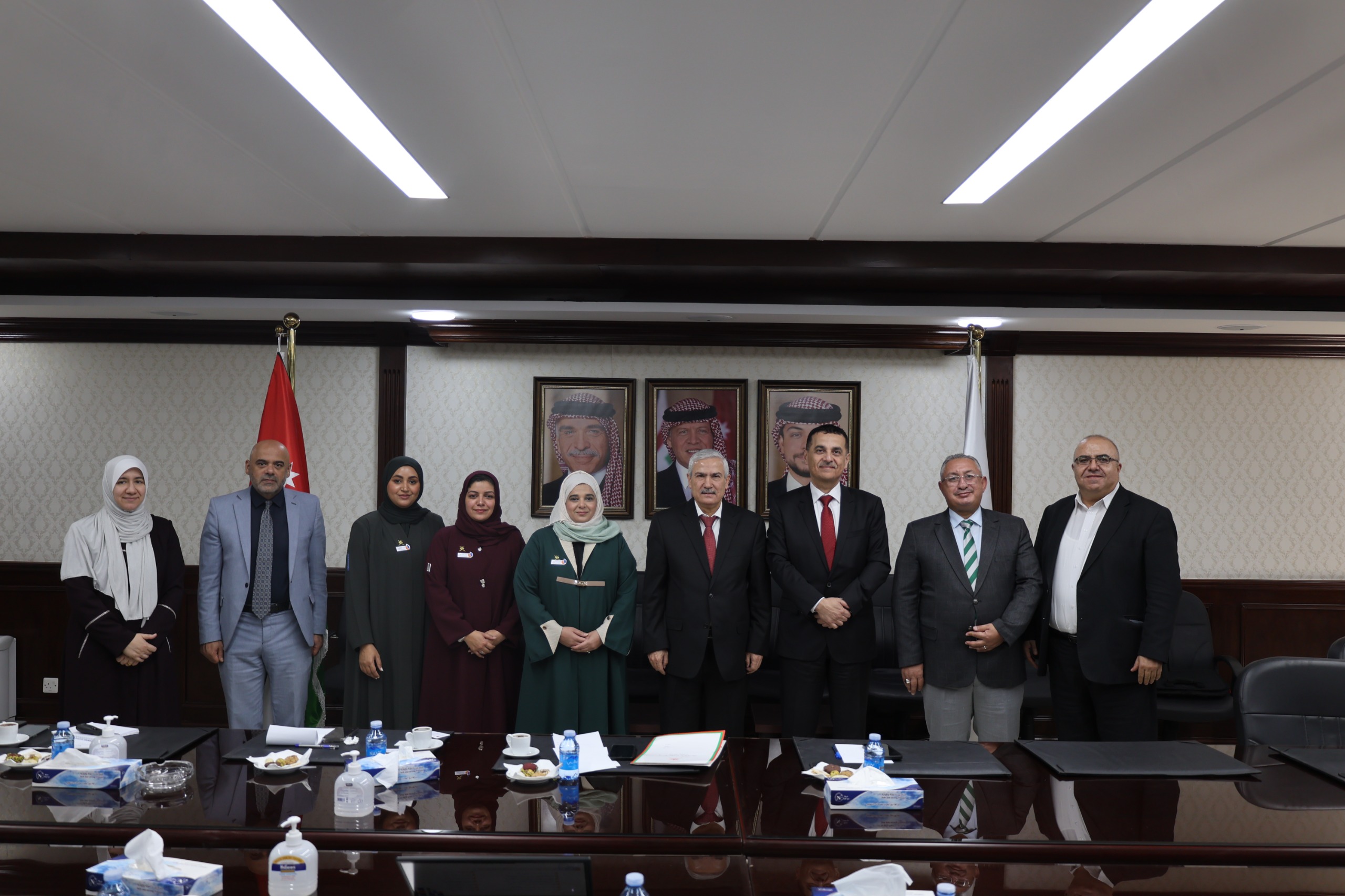 المجلس الأعلى للعلوم والتكنولوجيا والجامعة التقنية العُمانية يبحثان التعاون المشترك